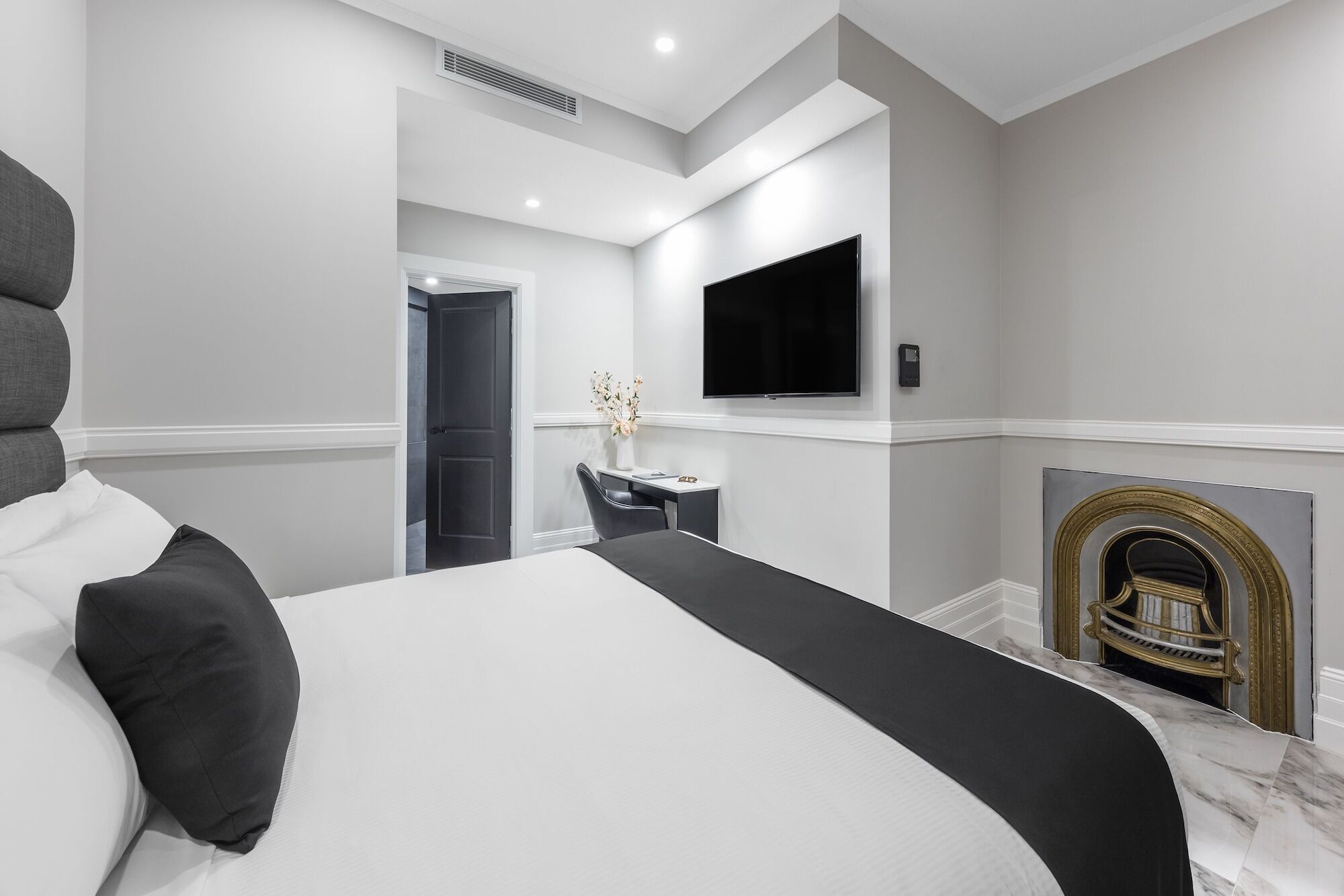 Holiday Inn & Suites - Parramatta Marsden Street By Ihg Sydney Esterno foto